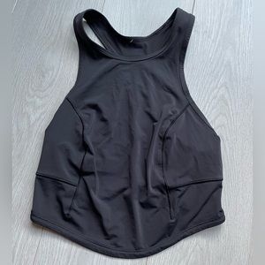 Lululemon Size 2 Black Cropped Tank 🖤